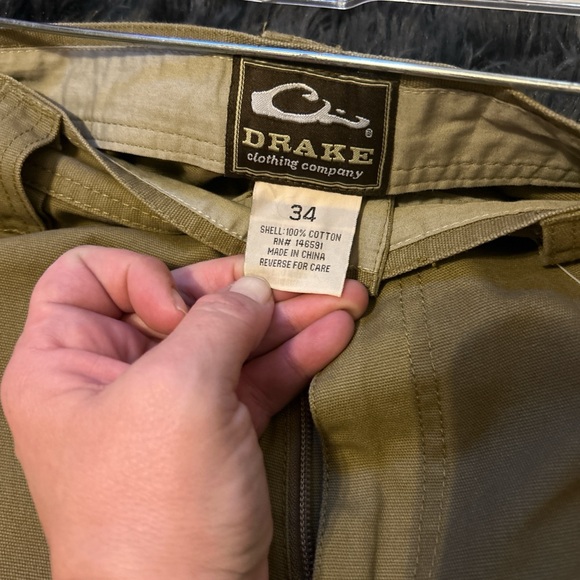 Drake Men's Tan Shorts size 34 NWT - Picture 3 of 5